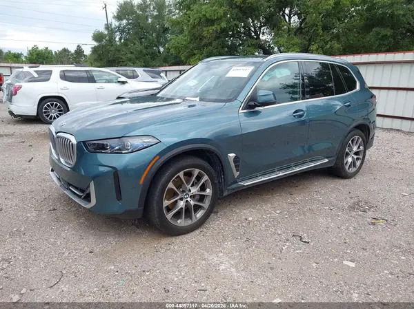 5UX23EU04T9076813 2026 BMW X5 - Image 2