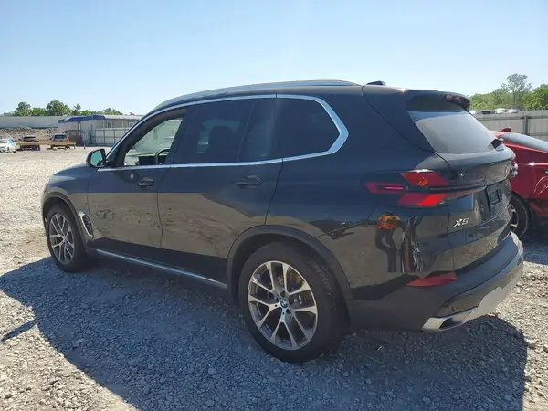 5UX23EU04T9292984 2026 BMW X5 - Image 2