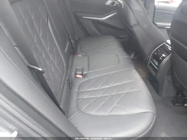 5UX23EU05R9S21236 2024 BMW X5 - Image 8
