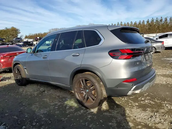 5UX23EU05R9S46377 2024 BMW X5 - Image 2