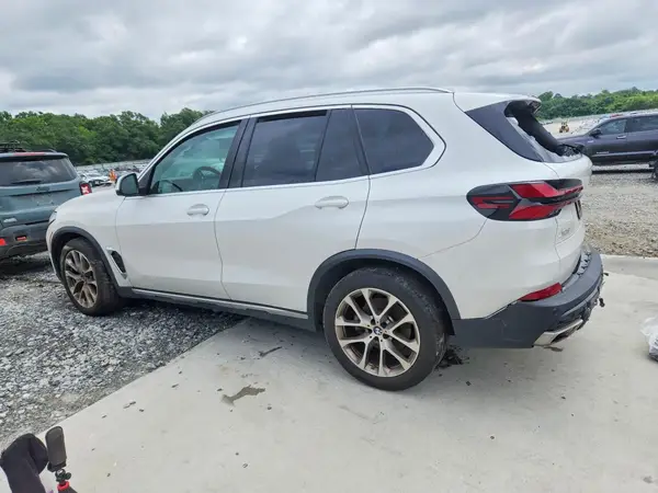5UX23EU05R9S98690 2024 BMW X5 - Image 2