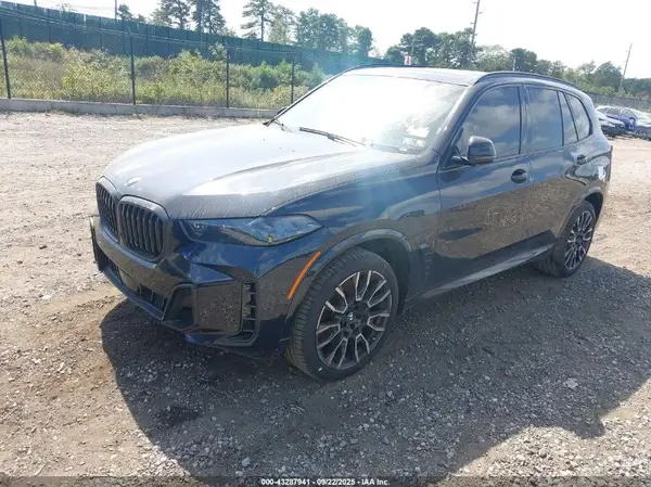5UX23EU05R9W20504 2024 BMW X5 - Image 2