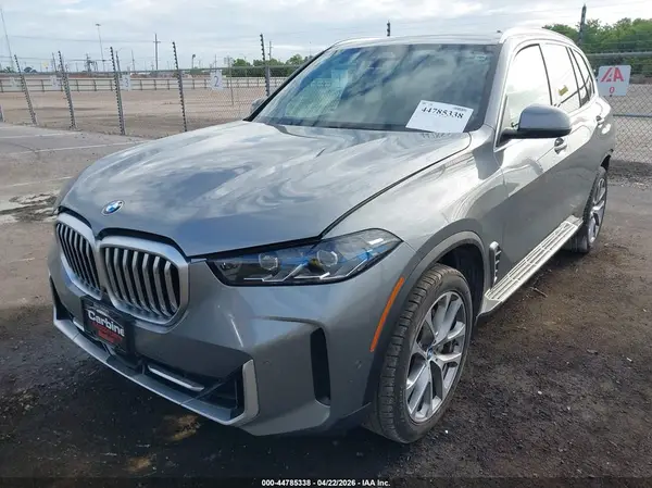 5UX23EU05S9Z15771 2025 BMW X5 - Image 2