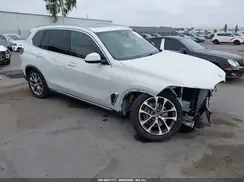5UX23EU05T9196023 2026 BMW X5