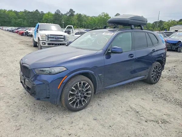 5UX23EU05T9203133 2026 BMW X5 - Image 1