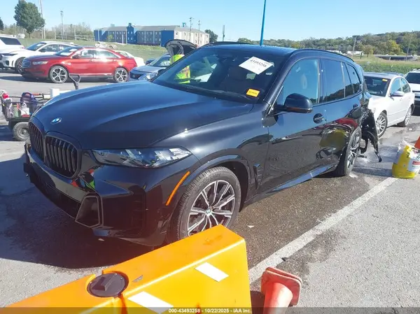 5UX23EU06R9S58232 2024 BMW X5 - Image 2