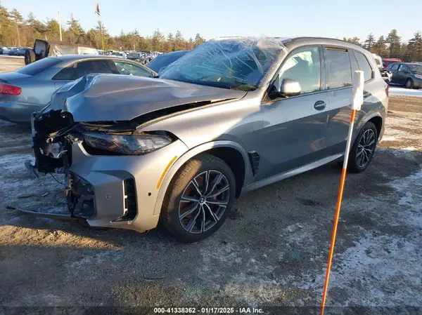 5UX23EU06R9T45953 2024 BMW X5 - Image 2