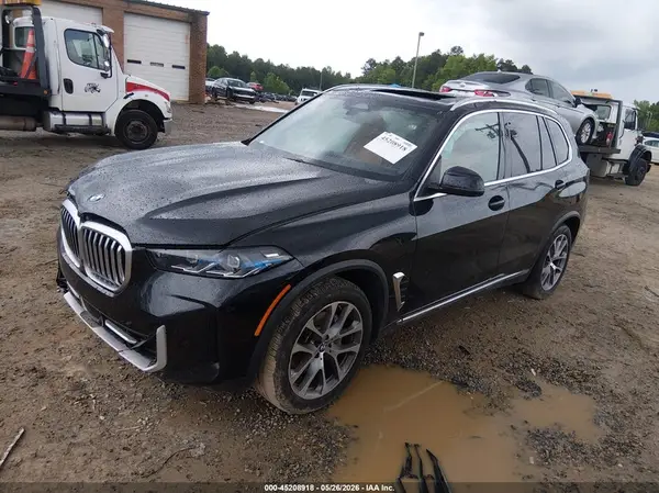 5UX23EU06R9T73946 2024 BMW X5 - Image 2