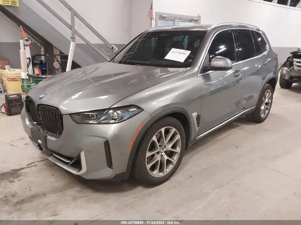 5UX23EU06R9T79164 2024 BMW X5 - Image 2