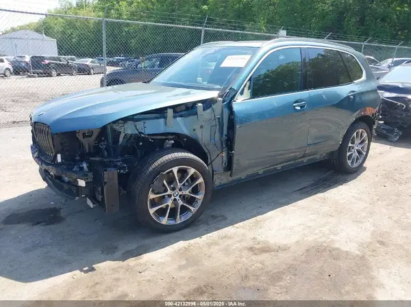 5UX23EU06R9V50592 2024 BMW X5 - Image 2