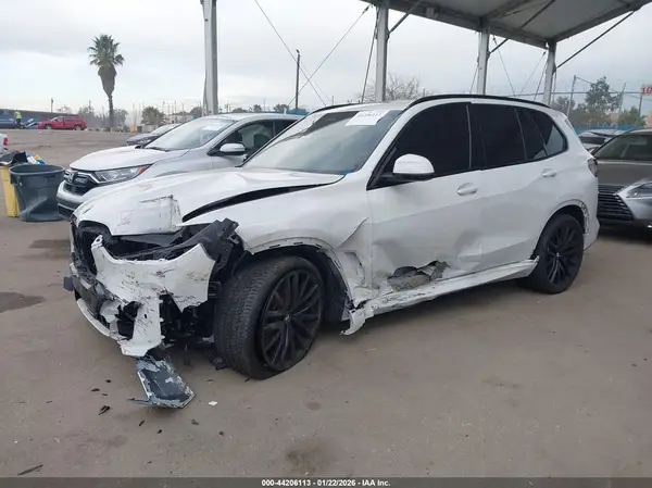 5UX23EU06R9V70874 2024 BMW X5 - Image 2