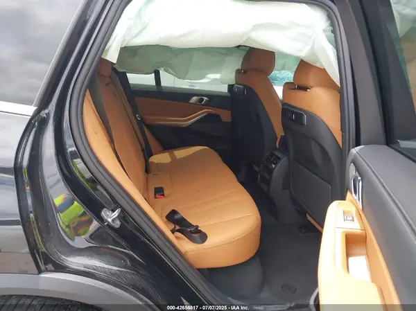 5UX23EU06R9W12783 2024 BMW X5 - Image 8