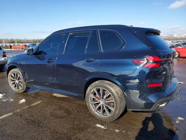5UX23EU06R9W20978 2024 BMW X5 - Image 2