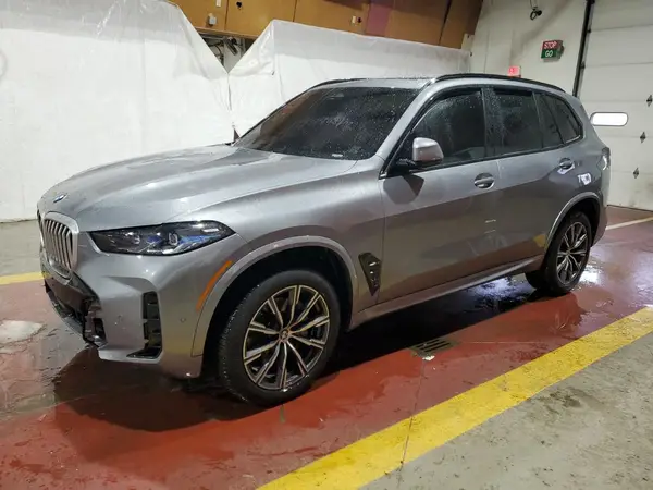 5UX23EU06S9W70186 2025 BMW X5 - Image 1