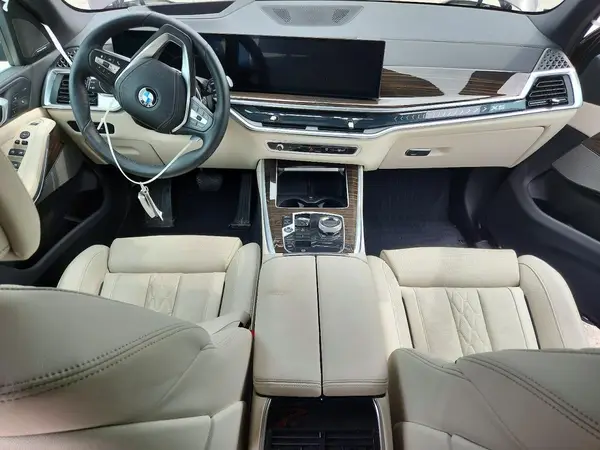 5UX23EU06S9Y13363 2025 BMW X5 - Image 8