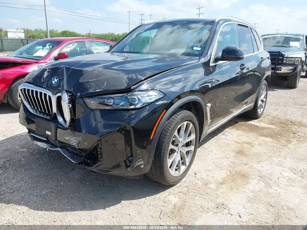 5UX23EU06S9Z15519 2025 BMW X5 - Image 2