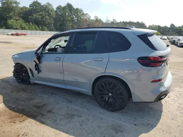 5UX23EU06S9Z77602 2025 BMW X5 - Image 2