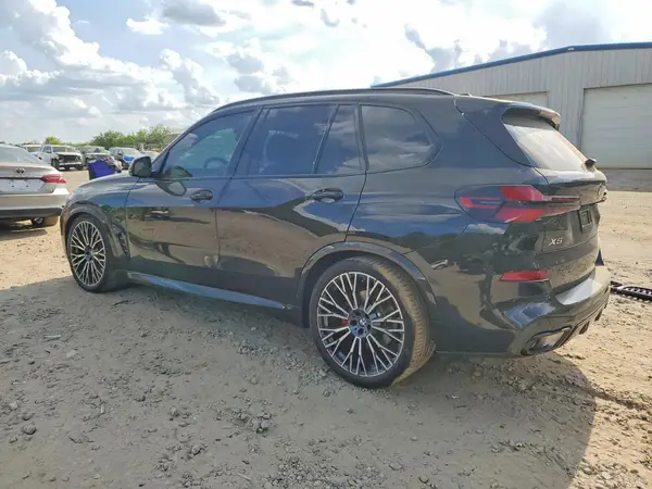 5UX23EU06T9293294 2026 BMW X5 - Image 2