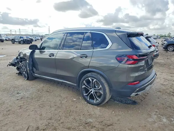 5UX23EU07R9S44792 2024 BMW X5 - Image 2