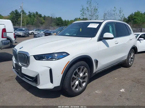 5UX23EU07R9S62564 2024 BMW X5 - Image 2