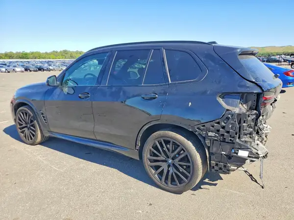 5UX23EU07R9T47680 2024 BMW X5 - Image 2