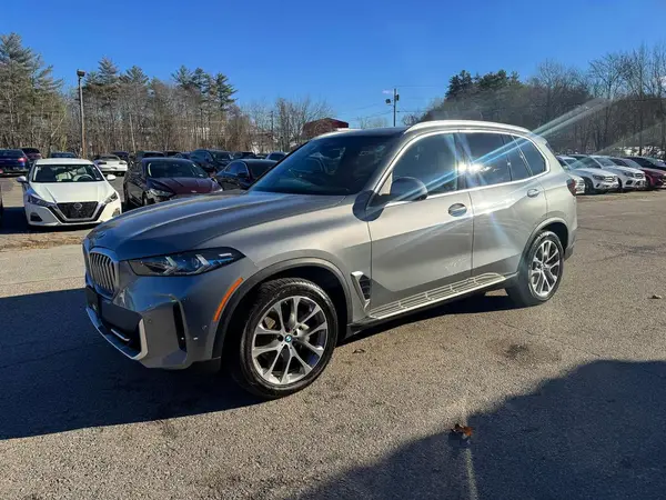 5UX23EU07R9T67105 2024 BMW X5 - Image 2