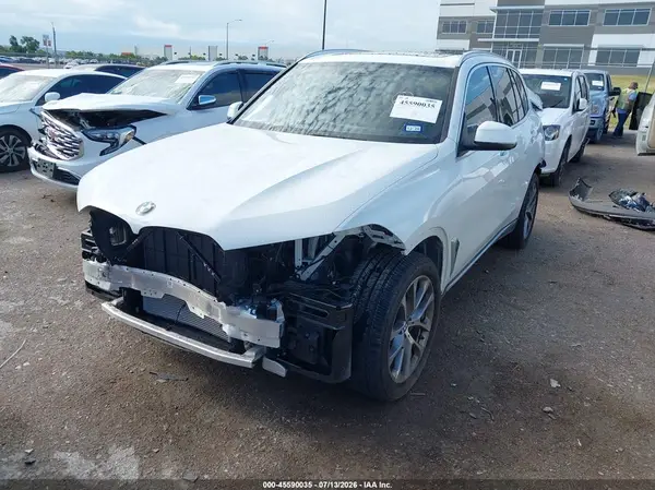 5UX23EU07R9V15852 2024 BMW X5 - Image 2
