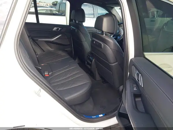 5UX23EU07R9V15852 2024 BMW X5 - Image 8