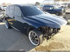 5UX23EU07R9V23529 2024 BMW X5