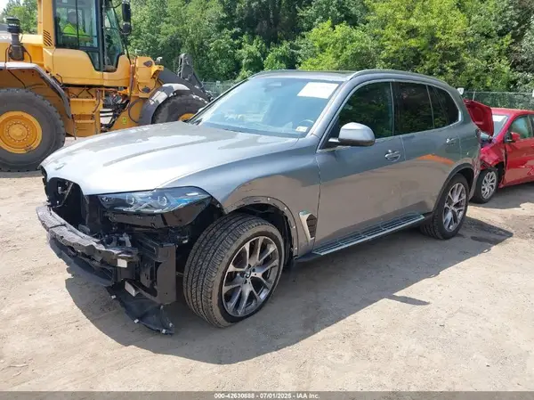 5UX23EU07R9V32781 2024 BMW X5 - Image 2