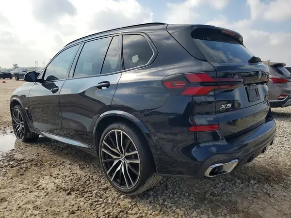 5UX23EU07R9W14123 2024 BMW X5 - Image 2