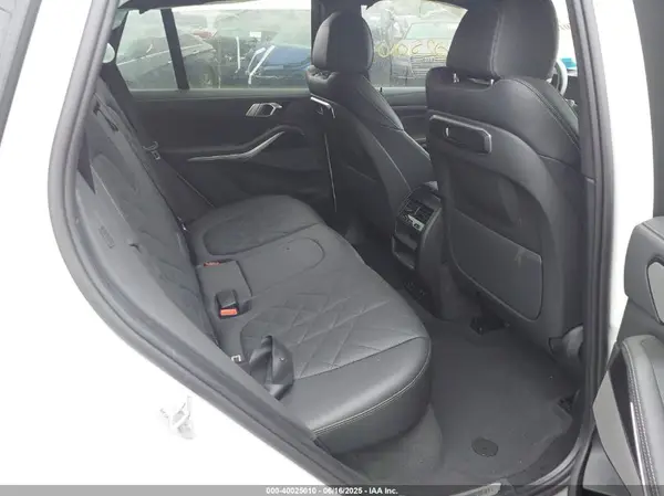 5UX23EU07S9W27931 2025 BMW X5 - Image 8