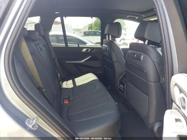 5UX23EU07S9Z08417 2025 BMW X5 - Image 8