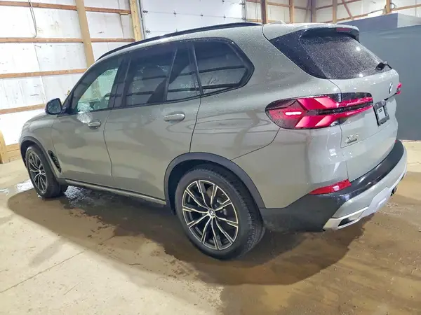 5UX23EU07S9Z68441 2025 BMW X5 - Image 2