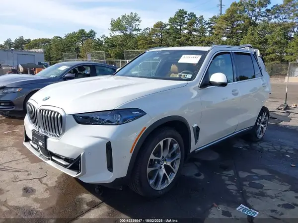 5UX23EU07T9066955 2026 BMW X5 - Image 2