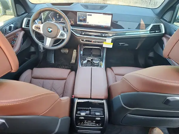 5UX23EU07T9378791 2026 BMW X5 - Image 8
