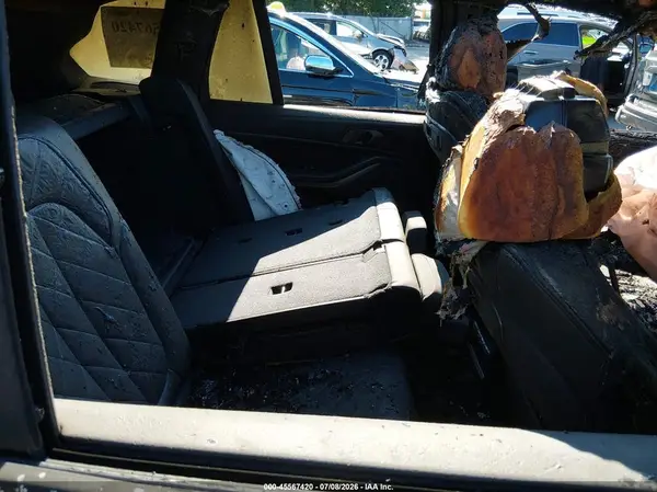 5UX23EU07T9494847 2026 BMW X5 - Image 8