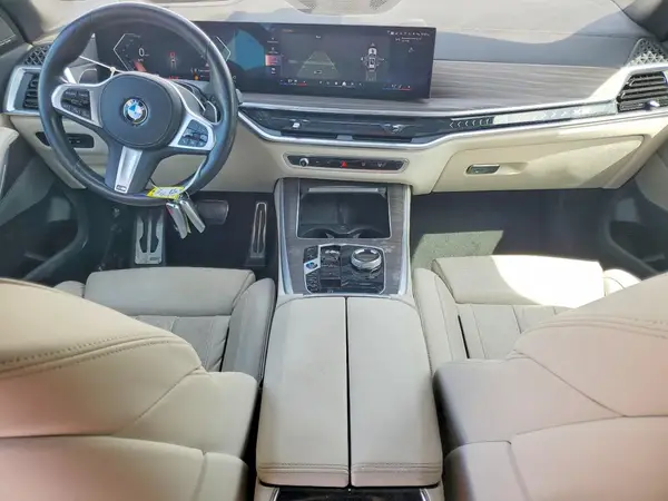 5UX23EU08R9S25684 2024 BMW X5 - Image 8