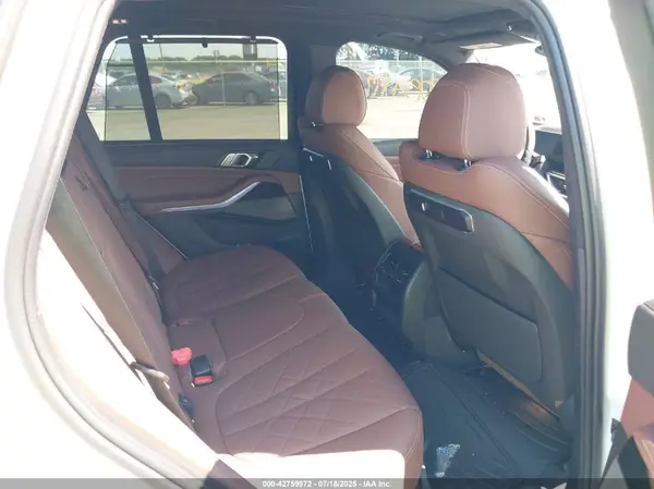 5UX23EU08R9T61572 2024 BMW X5 - Image 8