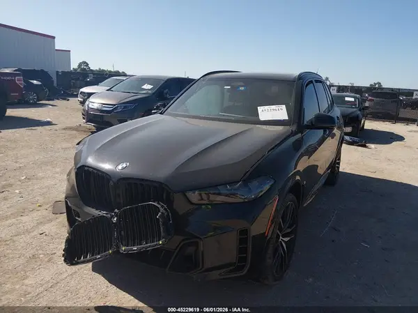 5UX23EU08R9V17934 2024 BMW X5 - Image 2