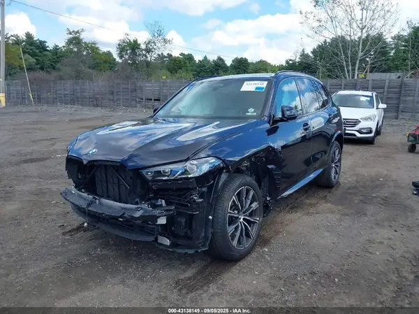 5UX23EU08R9V18887 2024 BMW X5 - Image 2