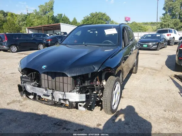 5UX23EU08R9V30330 2024 BMW X5 - Image 2