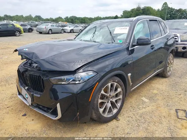 5UX23EU08R9V32367 2024 BMW X5 - Image 2