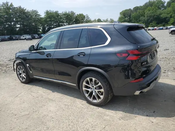 5UX23EU08R9V38086 2024 BMW X5 - Image 2