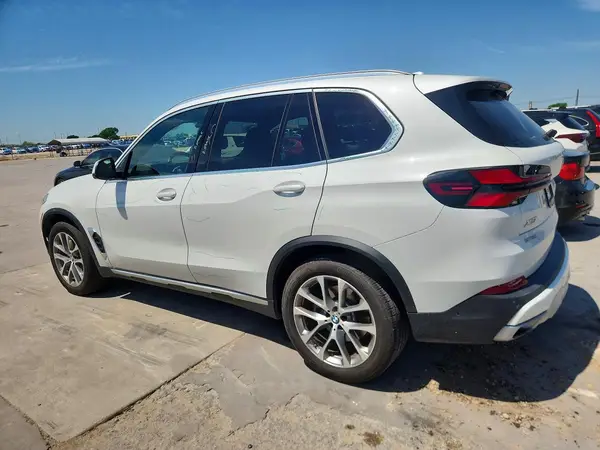 5UX23EU08R9V86848 2024 BMW X5 - Image 2