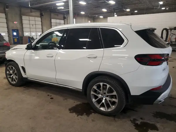 5UX23EU08R9V99681 2024 BMW X5 - Image 2