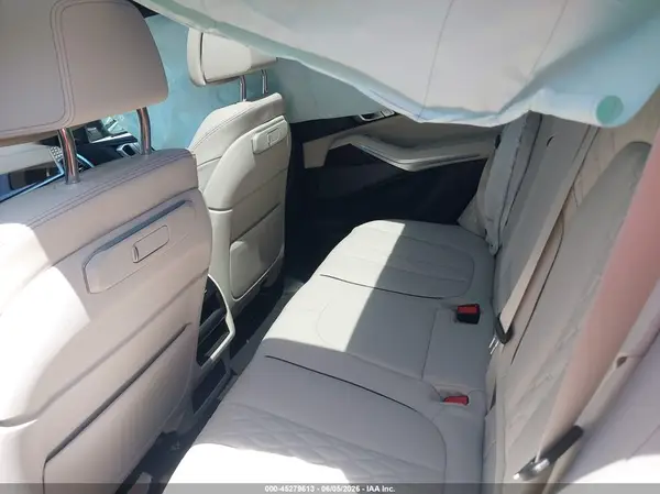 5UX23EU08S9X62318 2025 BMW X5 - Image 8