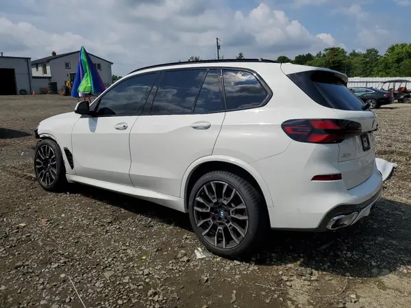 5UX23EU08S9Y68235 2025 BMW X5 - Image 2