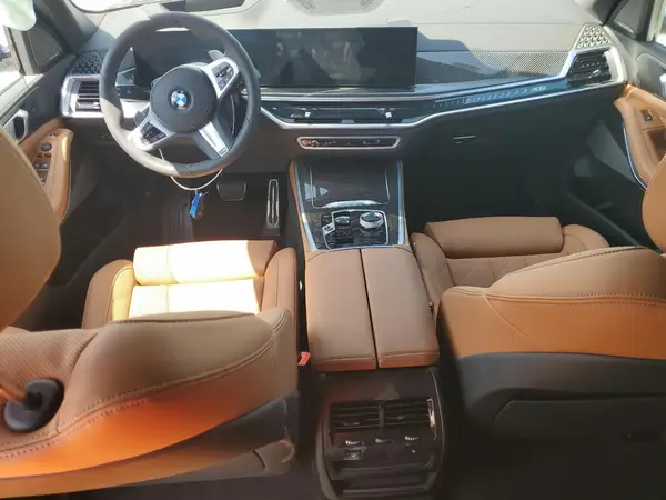 5UX23EU08S9Z16459 2025 BMW X5 - Image 8
