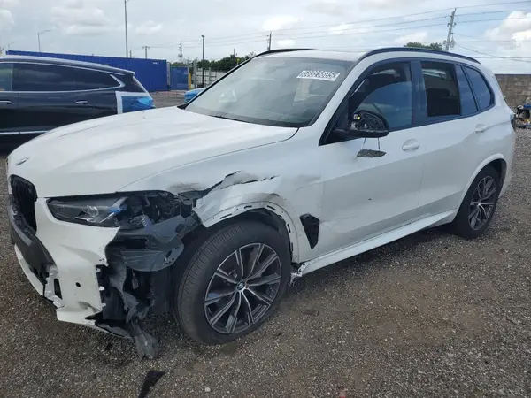 5UX23EU08S9Z16896 2025 BMW X5 - Image 1